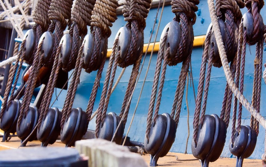 Galapesca — Commercial Maritime Vessel Rigging